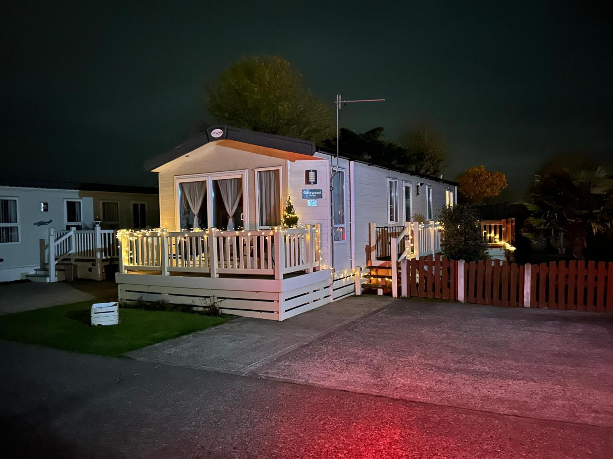 Villa Hares Haven Pet Friendly Sleeps 6 Kingston upon Hull Exterior foto